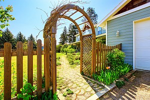 Picket Fence with Garden Arch