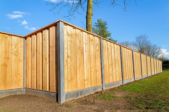 Image illustrating Explore Our Fencing Styles